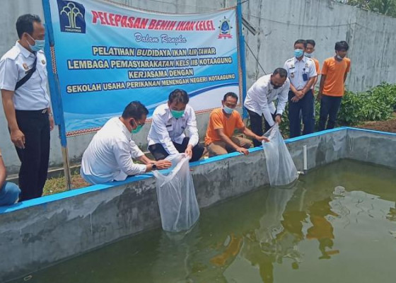 SARPRAS - Kolam Ikan
